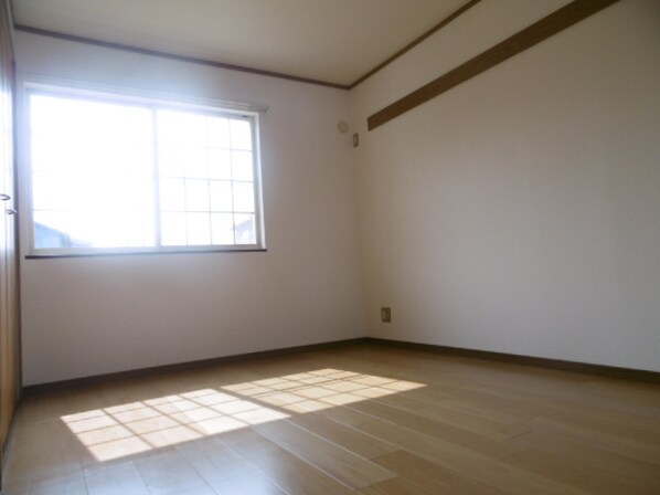 エルガーデンパレスⅠの物件内観写真